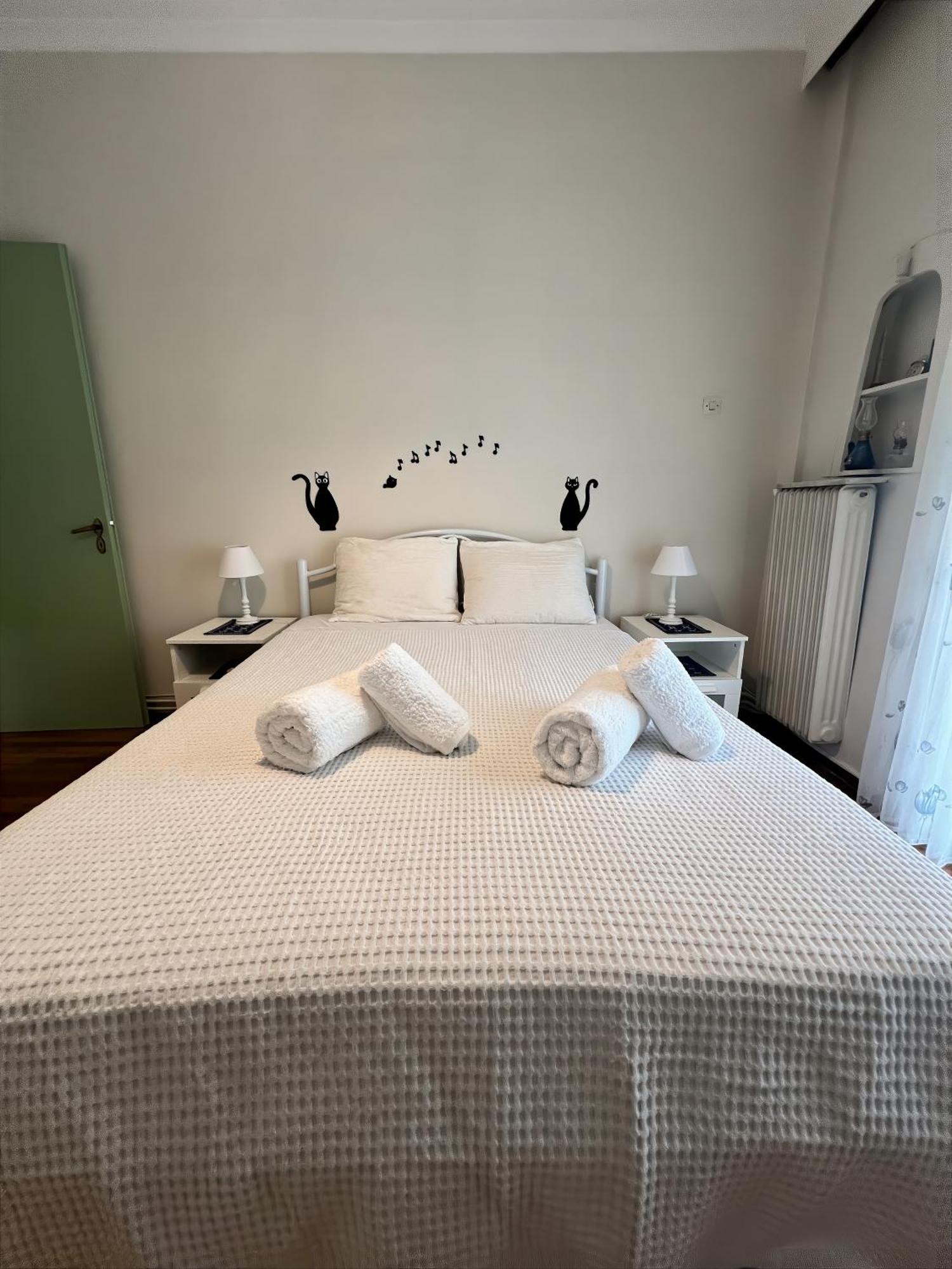 Sonia'S Skg 3 Bedroom Family Apartment - Near Metro Salonicco Esterno foto