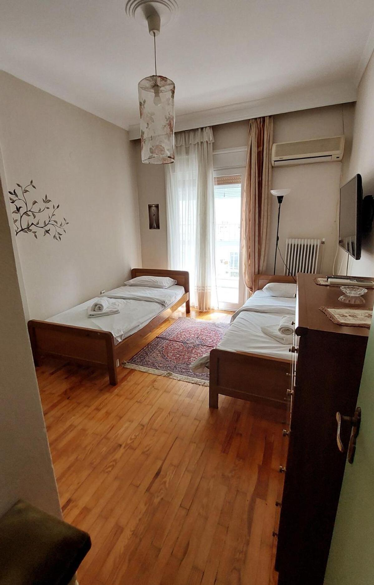 Sonia'S Skg 3 Bedroom Family Apartment - Near Metro Salonicco Esterno foto